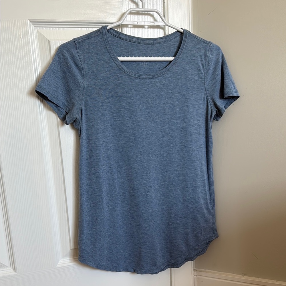 Lulu t-shirt